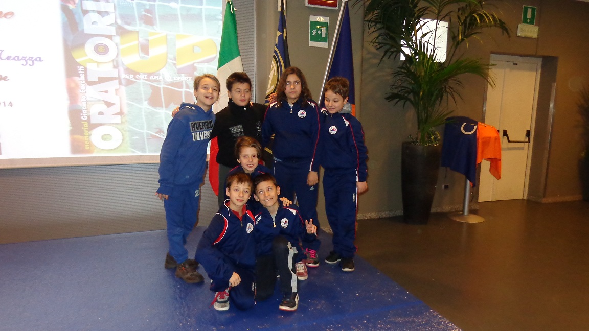 Caricamento immagine in corso...